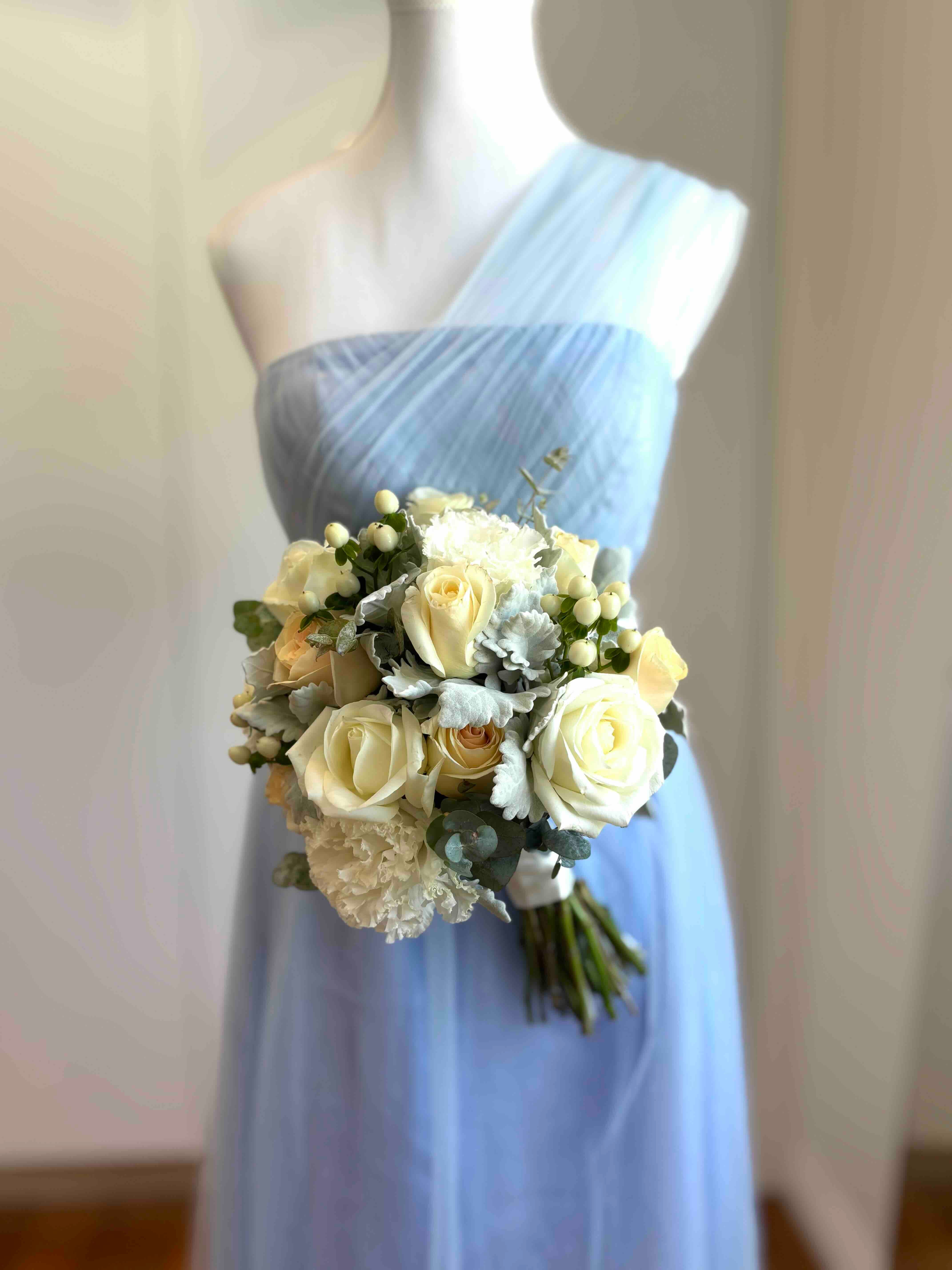 Traditional Shape Bride Bouquet